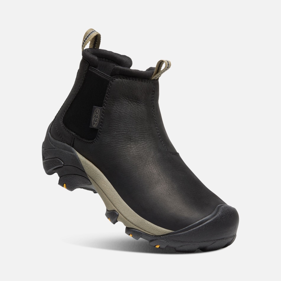 Objetivos Femeninos Entusiastas De Color Negro Atigrado En Chelsea